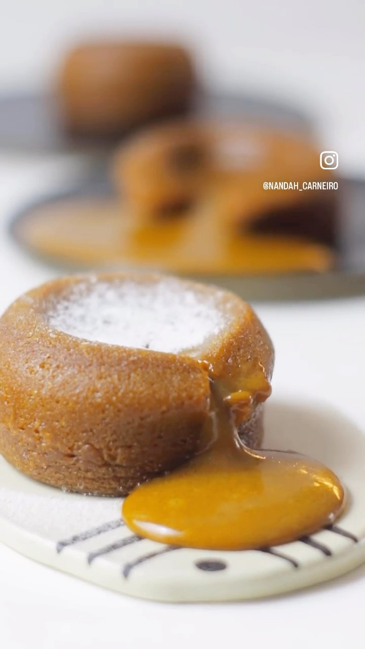 petit gateau de doce de leite na fritadeira elétrica